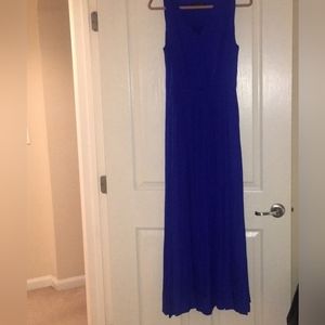 Banana Republic- Maxi blue dress